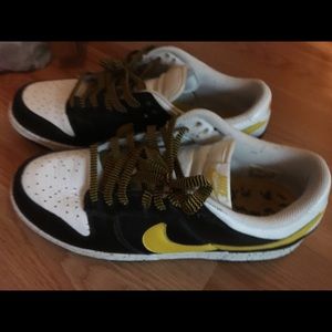 Men’s Nike sneaker